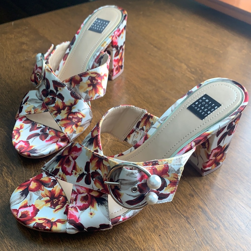 WHBM Silvy Floral Satin Sandal sz 8